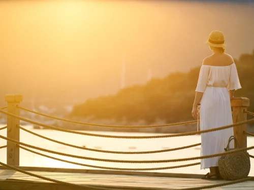 Rüyada Yakın Olmadığın Biriyle Yakın Olmak