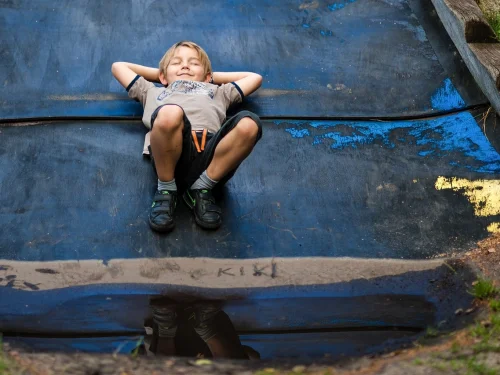 Rüyada Yanında Masa Taşımak