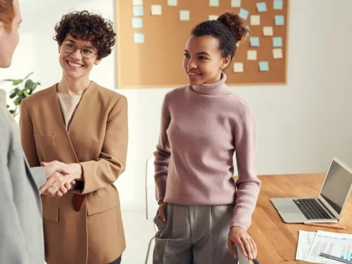 Rüyada Yılanı Suya Atmak