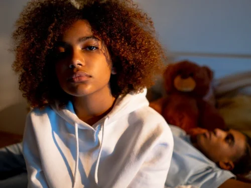 Rüyada Yırtık Dikmek