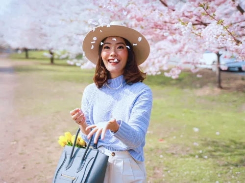 Rüyada Yırtık Terlik Dikmek