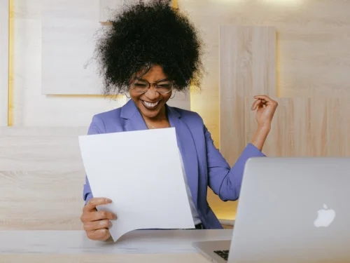 Rüyada Yüzü Kıllanmak